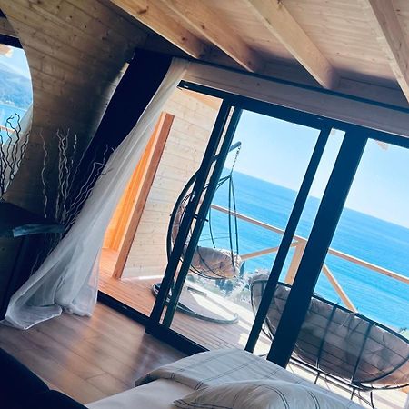 Vysota Hotell Gagry Eksteriør bilde