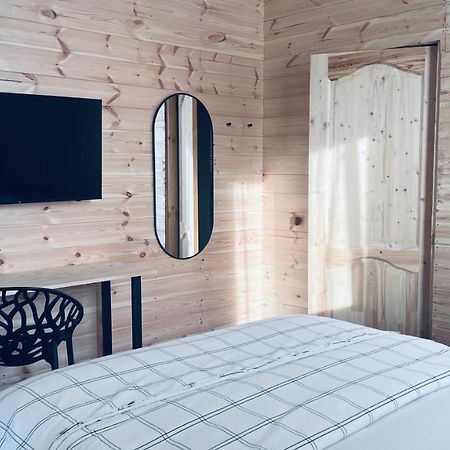 Vysota Hotell Gagry Eksteriør bilde
