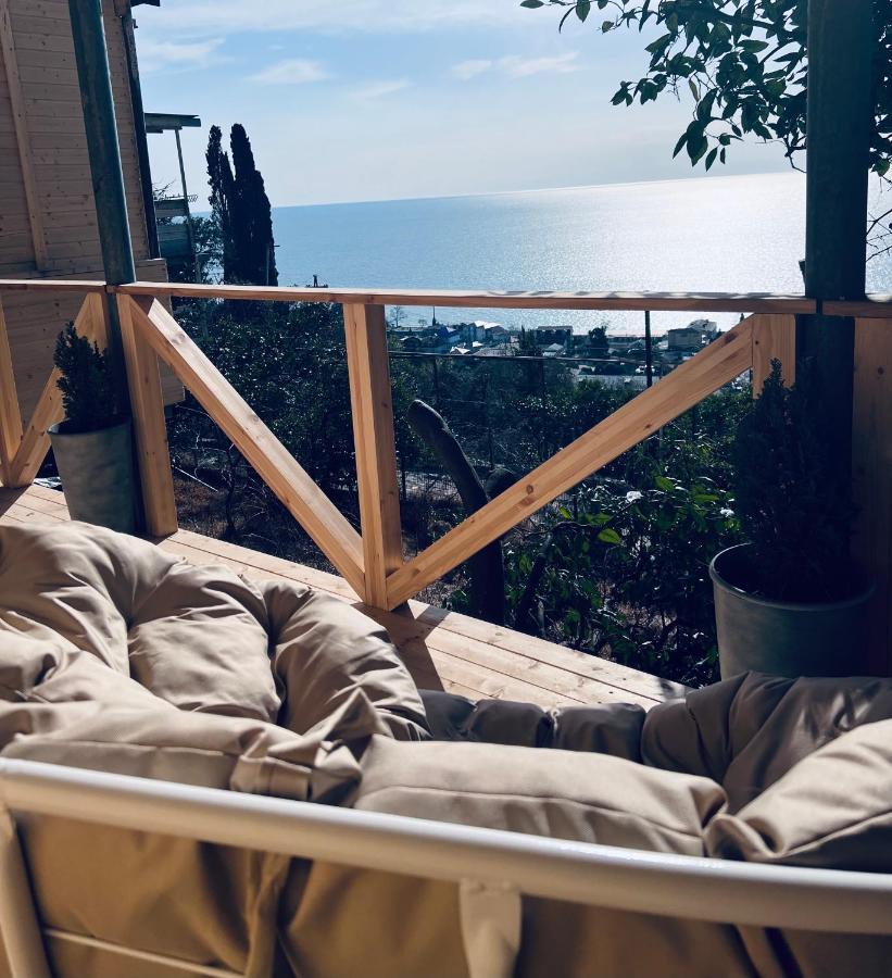 Vysota Hotell Gagry Eksteriør bilde