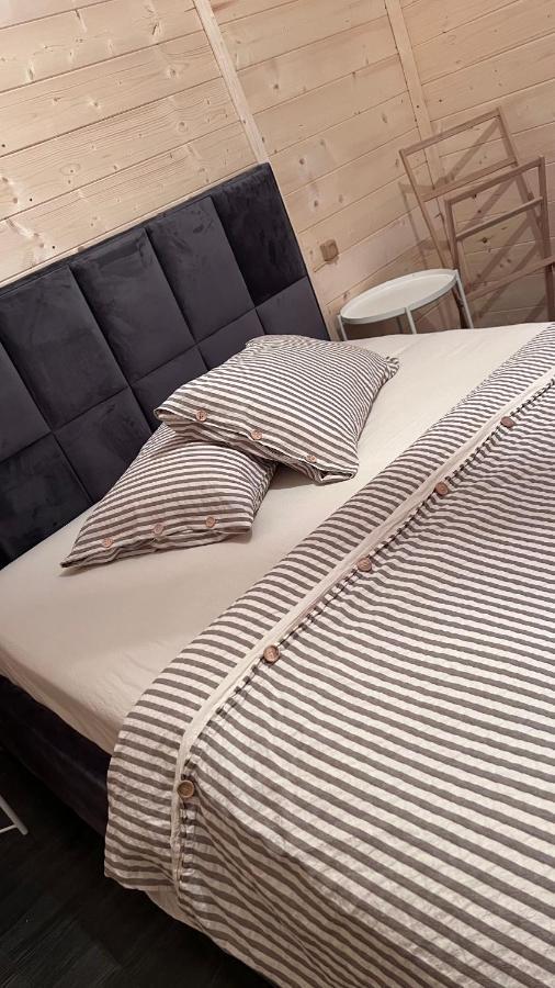 Vysota Hotell Gagry Eksteriør bilde