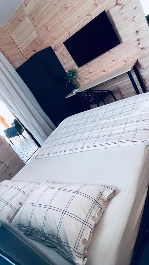 Vysota Hotell Gagry Eksteriør bilde