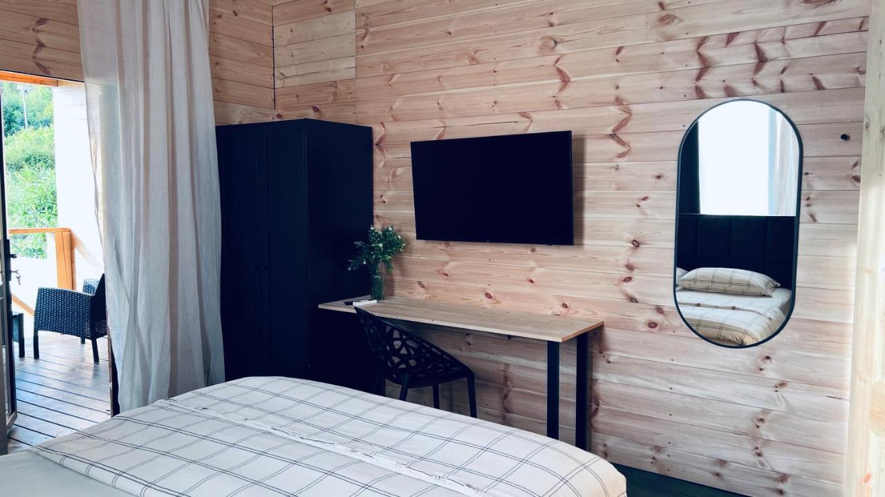 Vysota Hotell Gagry Eksteriør bilde