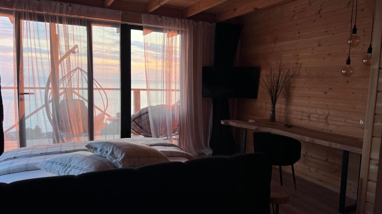 Vysota Hotell Gagry Eksteriør bilde