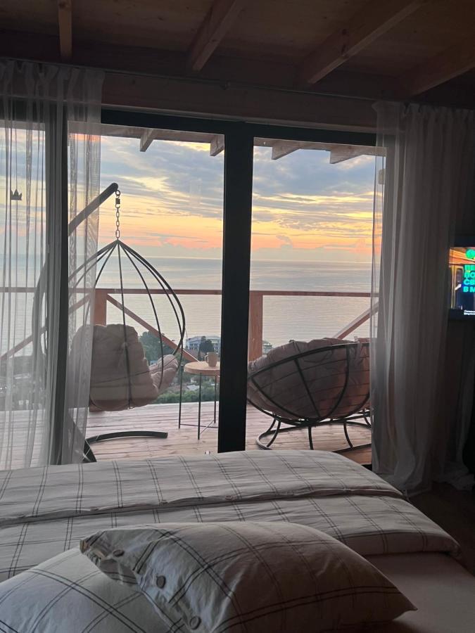 Vysota Hotell Gagry Eksteriør bilde